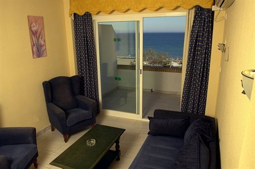 Apts Buensol 托雷莫利诺斯 外观 照片